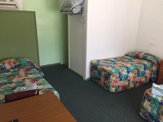 Governors Hill Motel Goulburn Esterno foto