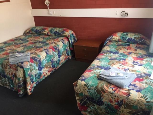 Governors Hill Motel Goulburn Esterno foto